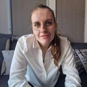Antoinette, Oppas in Spijkenisse