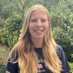 Saar, Babysitter in De Bilt