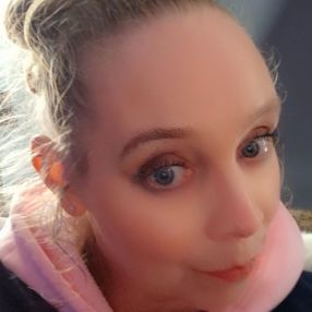 Mevr P, Babysitter in Harlingen