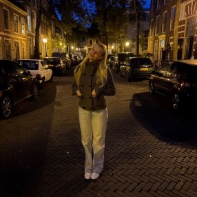 Jodi, Babysitter in Nootdorp