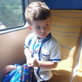 Alexandra, Gezin in Ede