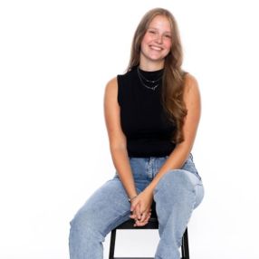 Esther, Babysitter in Swifterbant
