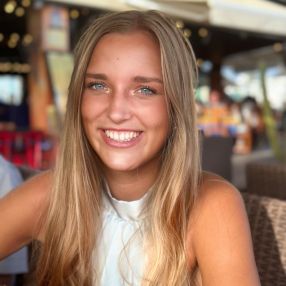 Madeleine, Babysitter in Berkel en Rodenrijs