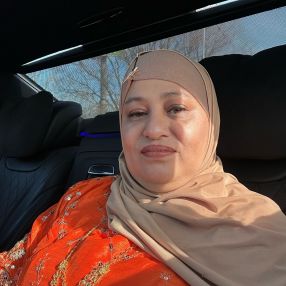 Rashida, Babysitter in Zoetermeer