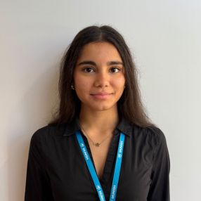 Kriti, Babysitter in Wassenaar