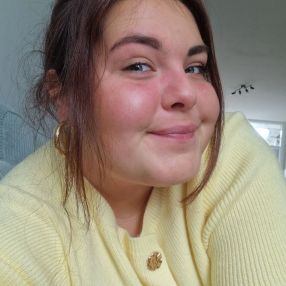 Sanne, Babysitter in Schiedam