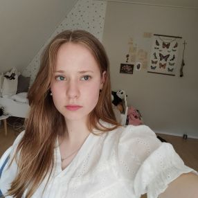 Lieke, Babysitter in Markelo