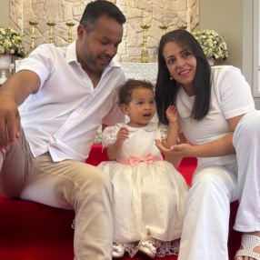 Ewellyn, Family in Amsterdam