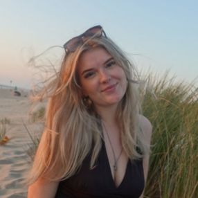 Fleur, Oppas in Poeldijk