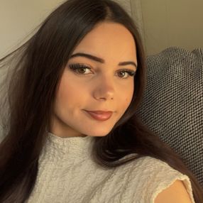 Angie, Babysitter in Middelburg