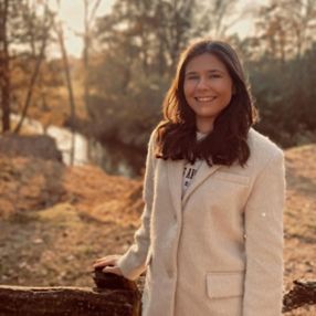 Jette, Oppas in Denekamp
