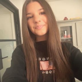 Magda, Oppas in Meerssen
