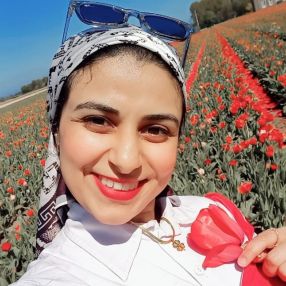 Yasmin, Oppas in Delft