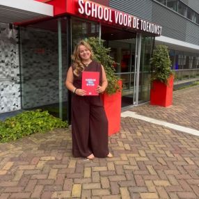 Eva, Oppas in Raamsdonksveer