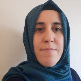 Nurgül, Oppas in Herveld