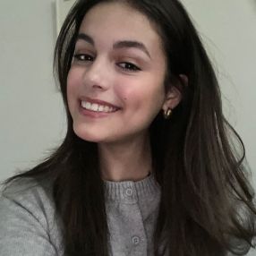 Furayah, Babysitter in Heerlen