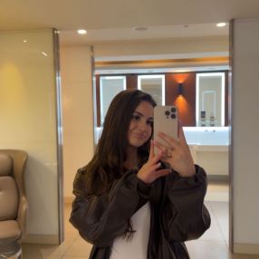 Anush, Babysitter in Winterswijk