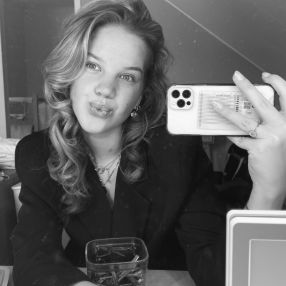 Wendy, Oppas in Wemeldinge