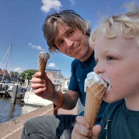 Bram, Family in Leiden