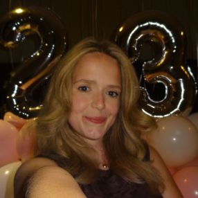 Maureen, Babysitter in Vught