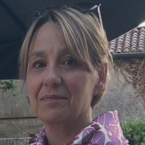 Elena, Babysitter in Den Haag