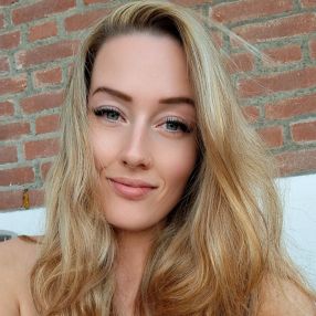 Mireille, Babysitter in Emmen