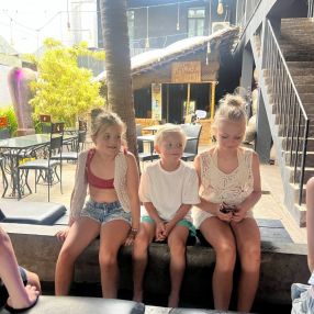 Niels, Family in Laren