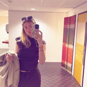 Shania, Babysitter in Veendam