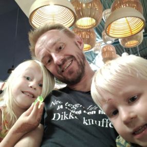 Bob Raymond, Family in Den Haag