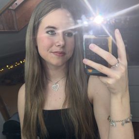 Fleur, Oppas in Aalten