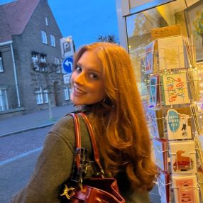 Jotte, Oppas in Rhenen
