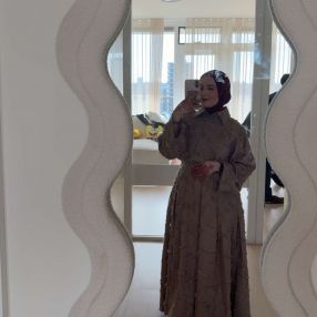Farah, Babysitter in Rotterdam