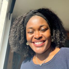 Olabisi, Babysitter in Lelystad