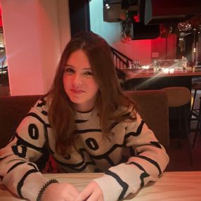 Chermaine, Babysitter in Yerseke