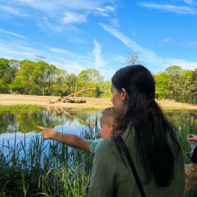 Daphne, Gezin in Rhenen