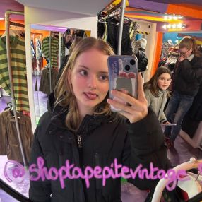 Isa, Oppas in Groesbeek