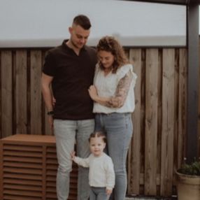 Timon, Family in Kampen