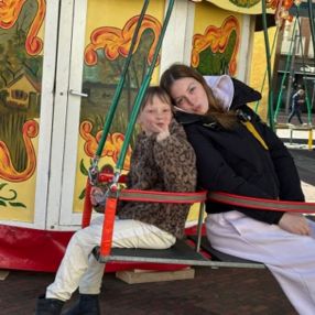 Bella, Babysitter in Velsen-Noord