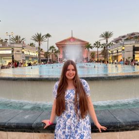 Elin, Oppas in Westerwolde