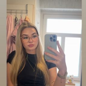Ashley, Oppas in Echt-Susteren