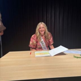 Myrthe, Oppas in Genemuiden