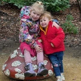 Linda, Family in Zwartemeer