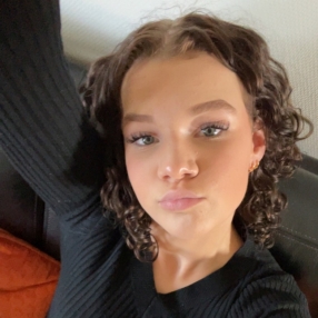Nikki, Oppas in Eibergen