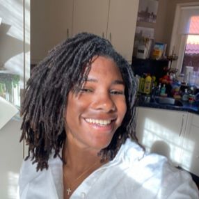 Syenne, Babysitter in Leeuwarden