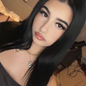Aryanna, Oppas in Waalwijk
