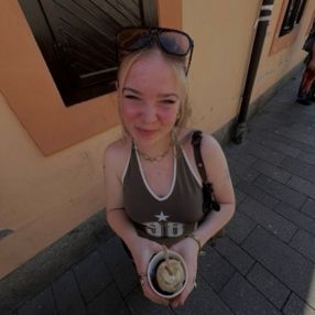 Ilvy, Babysitter in Veldhoven