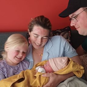 Naomi, Family in Oldebroek