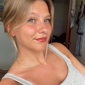 Femke, Oppas in Duivendrecht