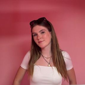 Kyra, Babysitter in Heerenveen