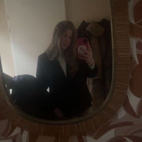 Mara, Babysitter in Vriezenveen